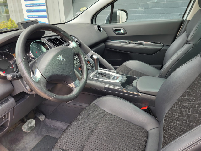 Peugeot Peugeot 3008 1.6 HDi 120ch Allure EAT6