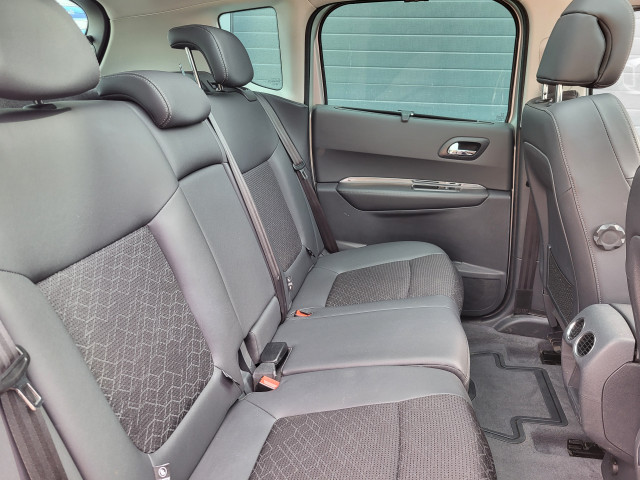Peugeot Peugeot 3008 1.6 HDi 120ch Allure EAT6