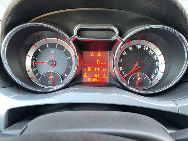 Opel Opel Adam 1.4 Turbo 150ch S Sellerie Récaro