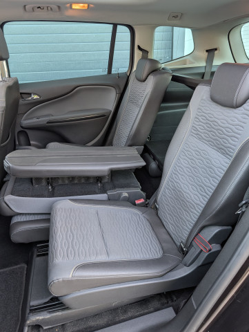 Opel Opel Zafira Tourer 2.0 CDTI 130ch Cosmo Pack 7 pl