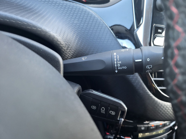 Peugeot Peugeot 2008 1.6 HDi 100ch GT Line