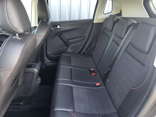 Peugeot Peugeot 2008 1.6 HDi 100ch GT Line