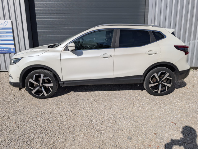 Nissan Nissan Qashqai 1.3 DIG-T 140ch Tekna 