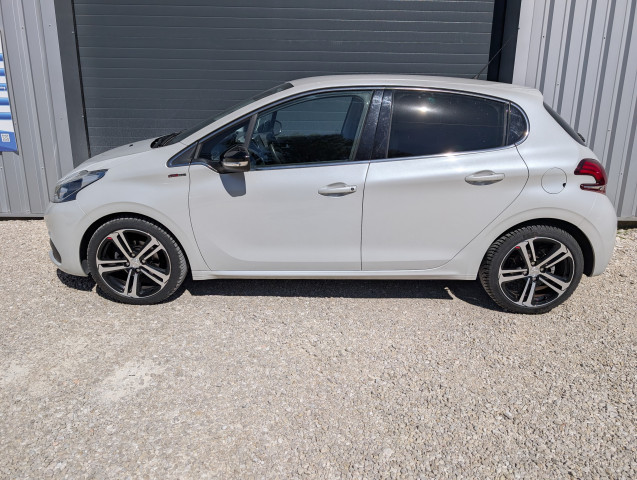 Peugeot Peugeot 208 1.6 HDi 120ch GT Line 