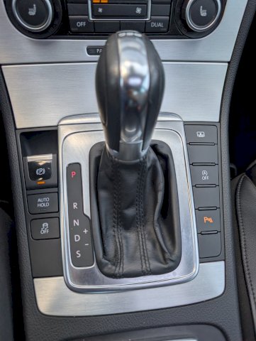 Volkswagen Volkswagen Passat 2.0 TDI 170ch Carat DSG6