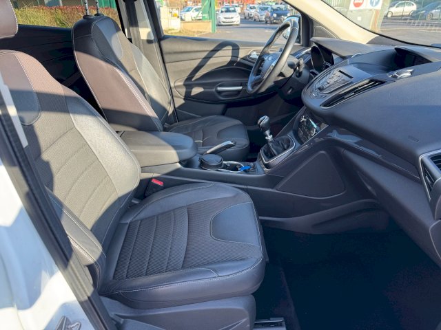 Ford Ford Kuga 2.0 TDCI 115CH FAP TITANIUM