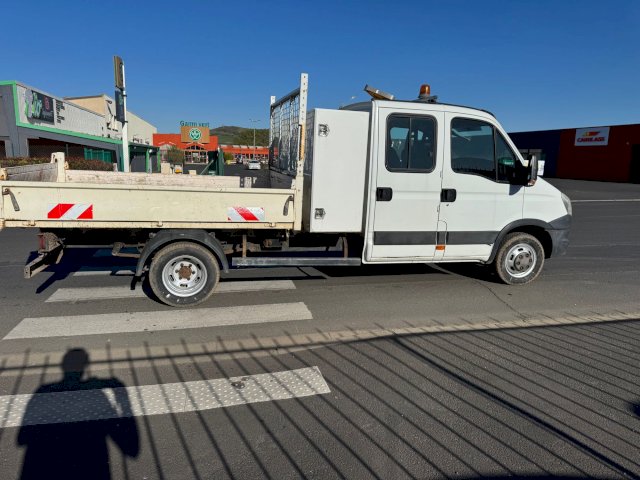 Iveco Iveco Daily 35c Fg 7 PLACES + COFFRE +BENNE HYDRO