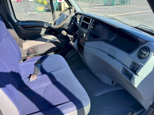 Iveco Iveco Daily 35c Fg 7 PLACES + BENNE HYDRO