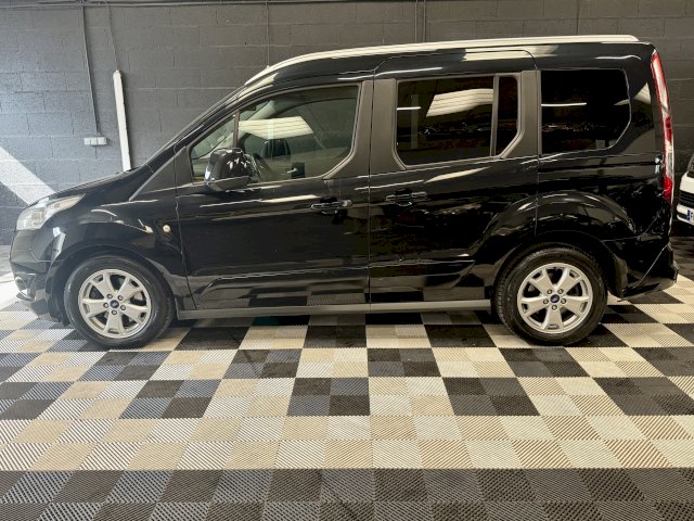 Ford Ford Tourneo II 1.5 TD 120ch Stop&Start Titanium Euro6