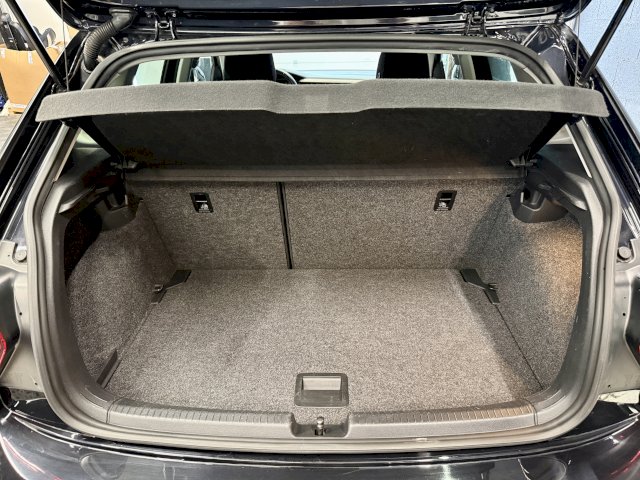Volkswagen Volkswagen Polo COMFORTLINE BUSINESS 1.6 TDI 95CH 