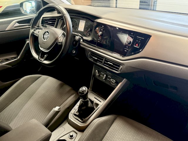 Volkswagen Volkswagen Polo COMFORTLINE BUSINESS 1.6 TDI 95CH 