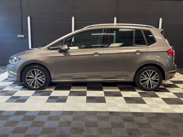 Volkswagen Volkswagen Golf Sportsvan  1.6 TDI 110ch BlueMotion Technology FAP Allstar