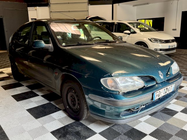 Renault Renault Megane  1.6e Aida 5p
