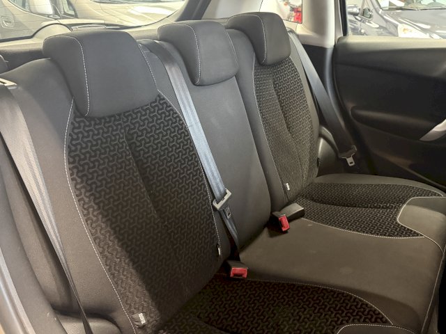 Citroen Citroën C3 II 1.4i Vitamine