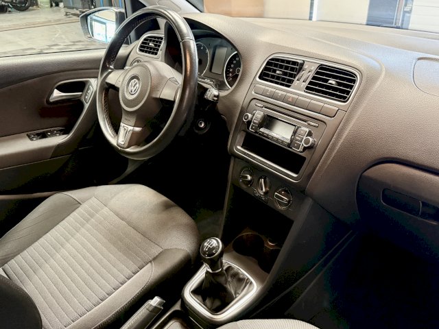 Volkswagen Volkswagen Polo V 1.4 85 Confortline 5p