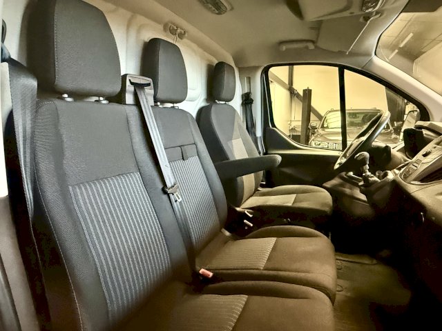 Ford Ford Transit Custom FG 2.2 TDCi 125ch L2H2 