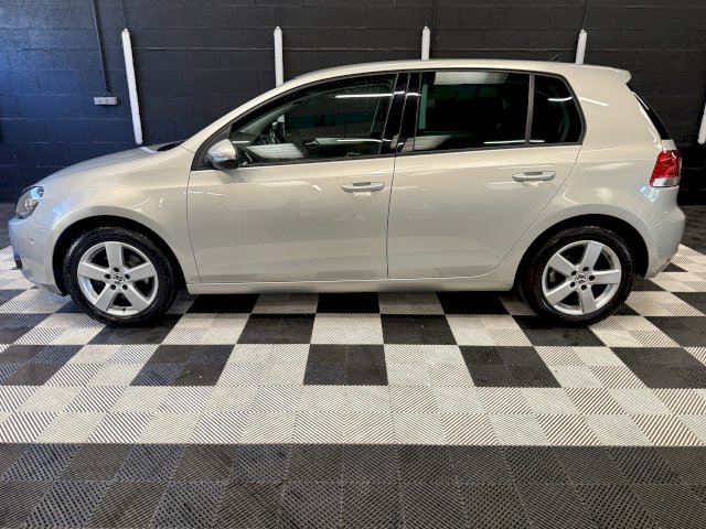 Volkswagen Volkswagen Golf VI TEAM 1.4 I 80ch