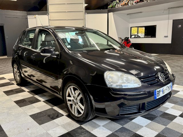 Volkswagen Volkswagen Golf V 1.6 102 Confortline 5p