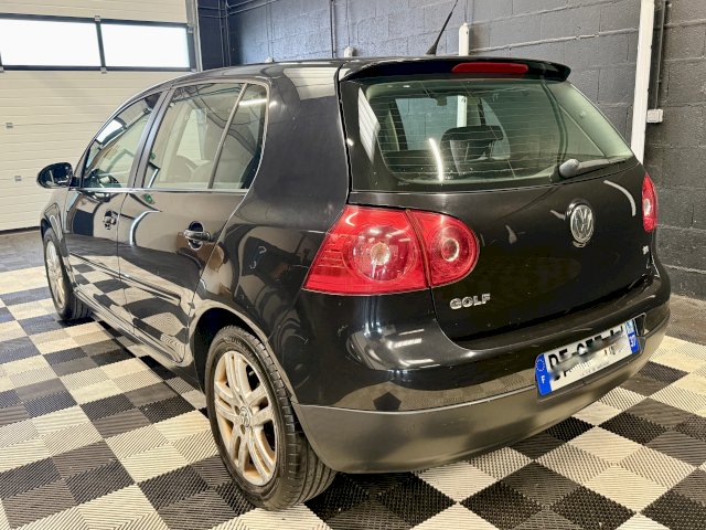 Volkswagen Volkswagen Golf V 1.6 102 Confortline 5p