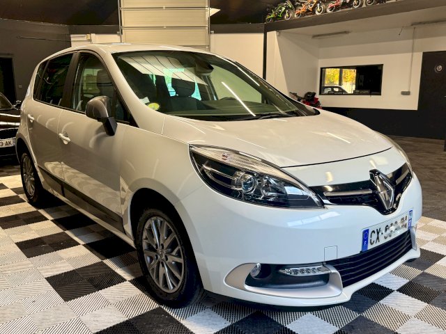 Renault Renault Scenic III LIMITED 1.5 DCI 110ch