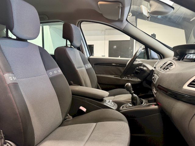Renault Renault Scenic III LIMITED 1.5 DCI 110ch