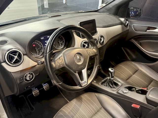 Mercedes-Benz Mercedes-Benz Classe B II (W246) 180 Fascination