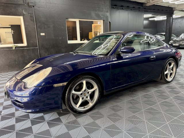 Porsche Porsche 911 III (996) 320ch Carrera 4 TipTronic