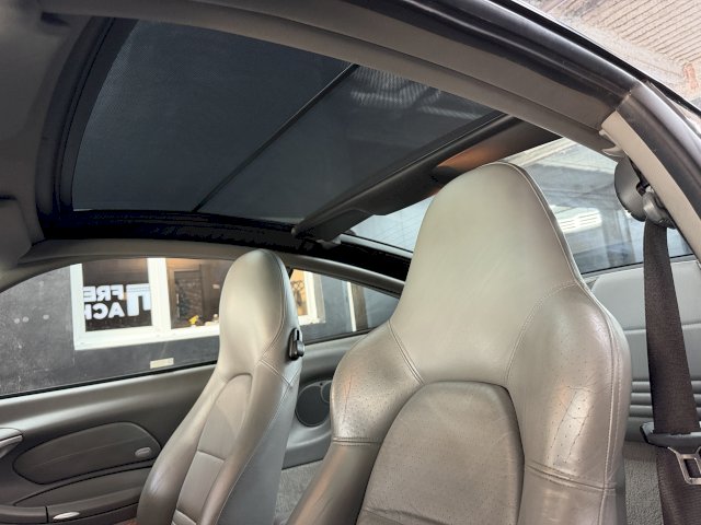 Porsche Porsche 911 III (996) 320ch Carrera 4 TipTronic