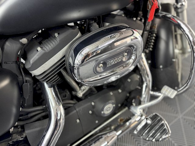Harley-Davidson Harley-Davidson Sportster Sportster XL 1200 Custom