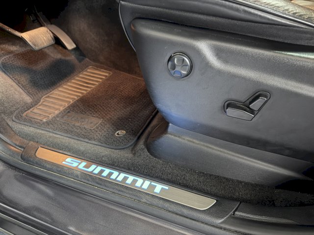 Jeep Jeep Grand Cherokee IV 3.0 V6 CRD 250 Summit BVA8