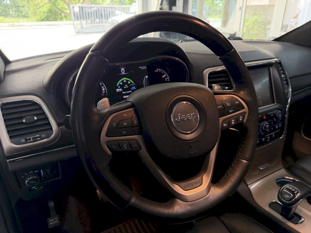 Jeep Jeep Grand Cherokee IV 3.0 V6 CRD 250 Summit BVA8