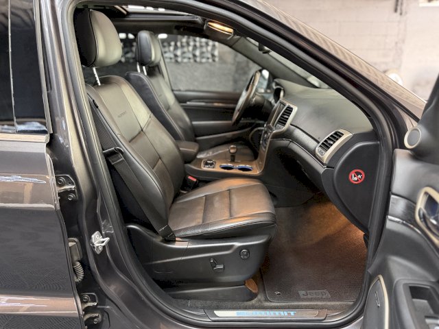Jeep Jeep Grand Cherokee IV 3.0 V6 CRD 250 Summit BVA8