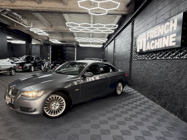 BMW BMW Série 3 V (E93) 325i 218ch Confort