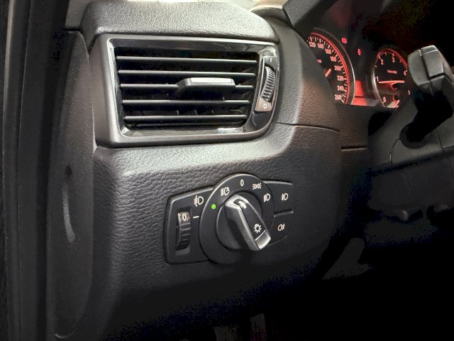 BMW BMW X1 I (E84) sDrive18d 143ch Lounge