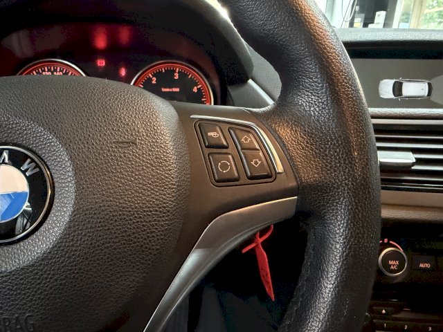 BMW BMW X1 I (E84) sDrive18d 143ch Lounge