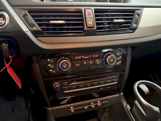 BMW BMW X1 I (E84) sDrive18d 143ch Lounge