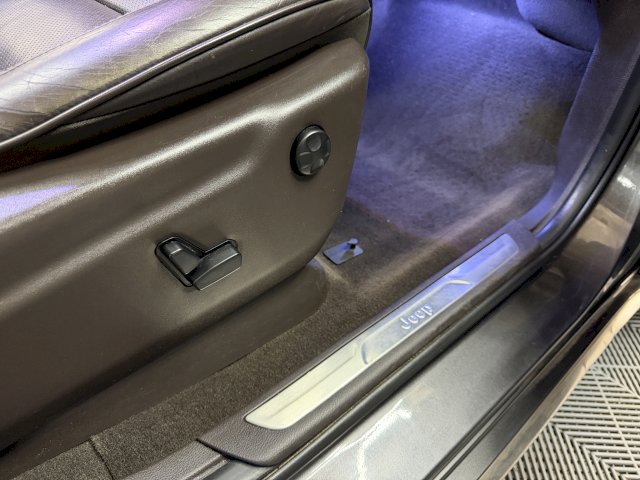 Jeep Jeep Grand Cherokee IV 3.0 V6 CRD 250 Summit BVA8
