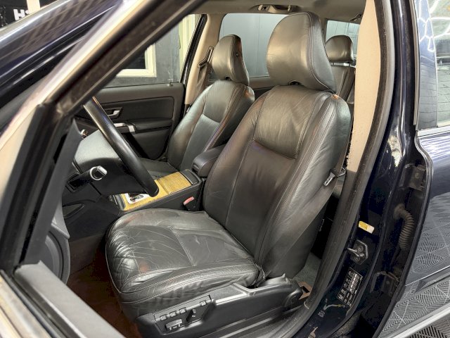 Volvo Volvo XC90  D5 185ch FAP Summum Geartronic 7 places