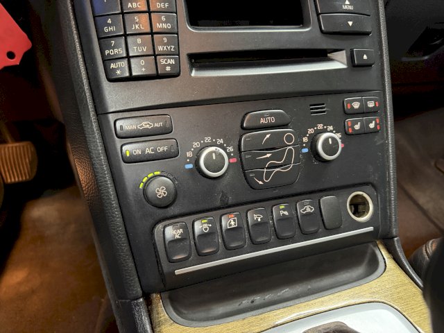 Volvo Volvo XC90  D5 185ch FAP Summum Geartronic 7 places