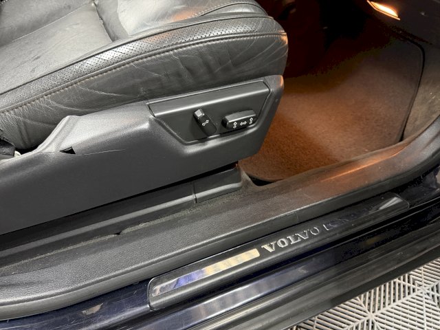 Volvo Volvo XC90  D5 185ch FAP Summum Geartronic 7 places