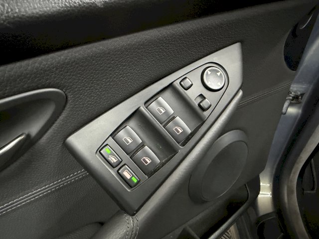 BMW BMW Série 6 I (E63) 630Ci 258ch