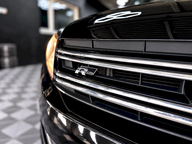 Volkswagen Volkswagen Tiguan 2.0 210 DSG R LINE