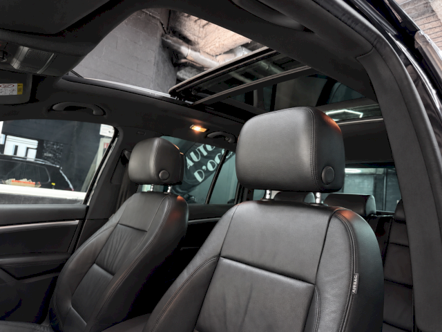 Volkswagen Volkswagen Tiguan 2.0 210 DSG R LINE