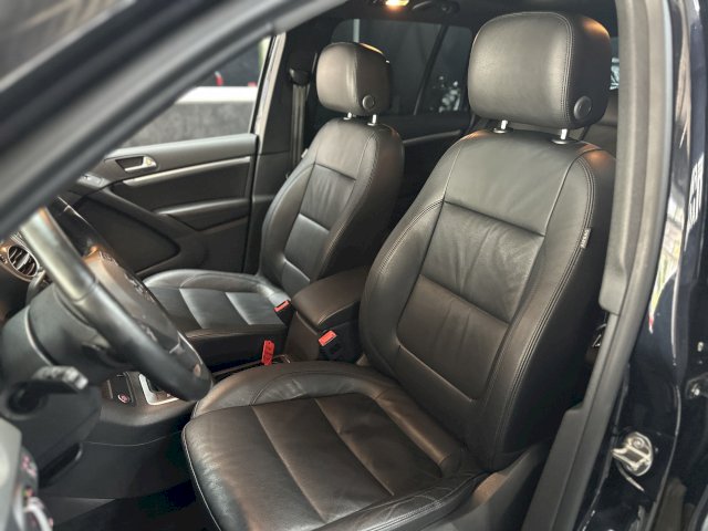 Volkswagen Volkswagen Tiguan 2.0 210 DSG R LINE