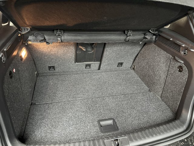 Volkswagen Volkswagen Tiguan 2.0 210 DSG R LINE