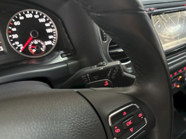 Volkswagen Volkswagen Tiguan 2.0 210 DSG R LINE