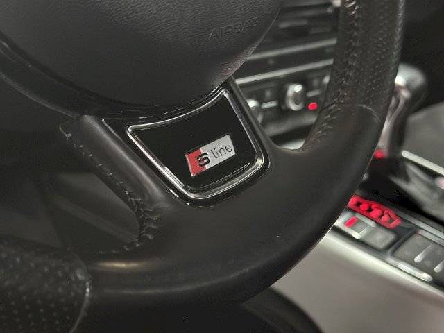 Audi Audi A6 (C7) 3.0 V6 TDI 245 S line quattro Stronic