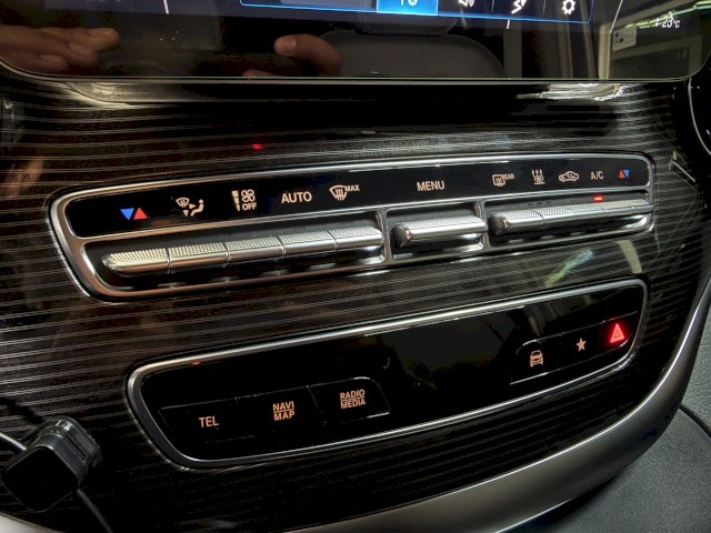 Mercedes-Benz Mercedes-Benz EQV 300 Long Avantgarde