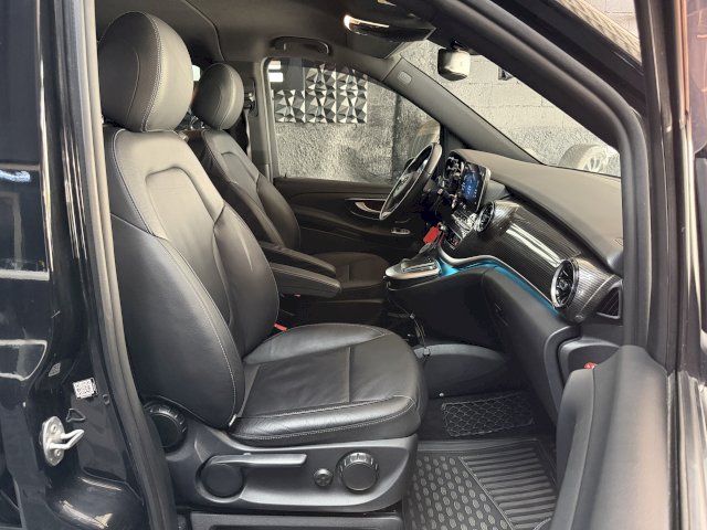 Mercedes-Benz Mercedes-Benz EQV 300 Long Avantgarde