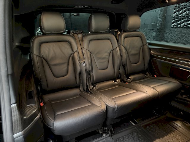 Mercedes-Benz Mercedes-Benz EQV 300 Long Avantgarde